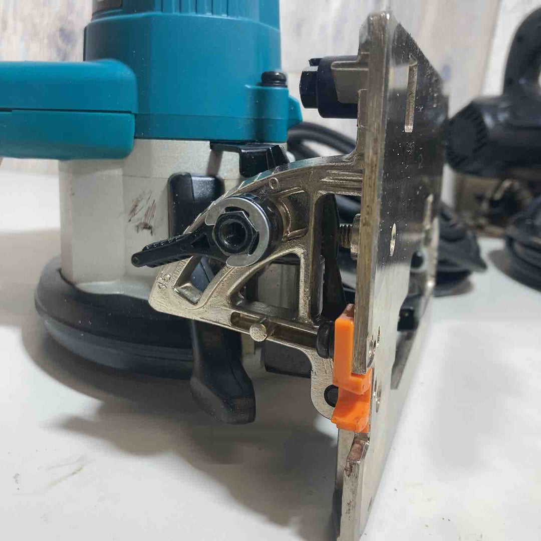 ★マキタ(makita) 125mm電気マルノコ 5230　119㎜～125㎜対応【戸田店】