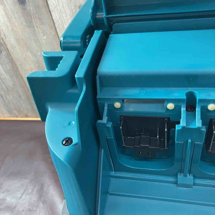 【中古美品】 マキタ(makita) 粉じん専用 コードレス集じん機 VC867DZ 【東大和店】