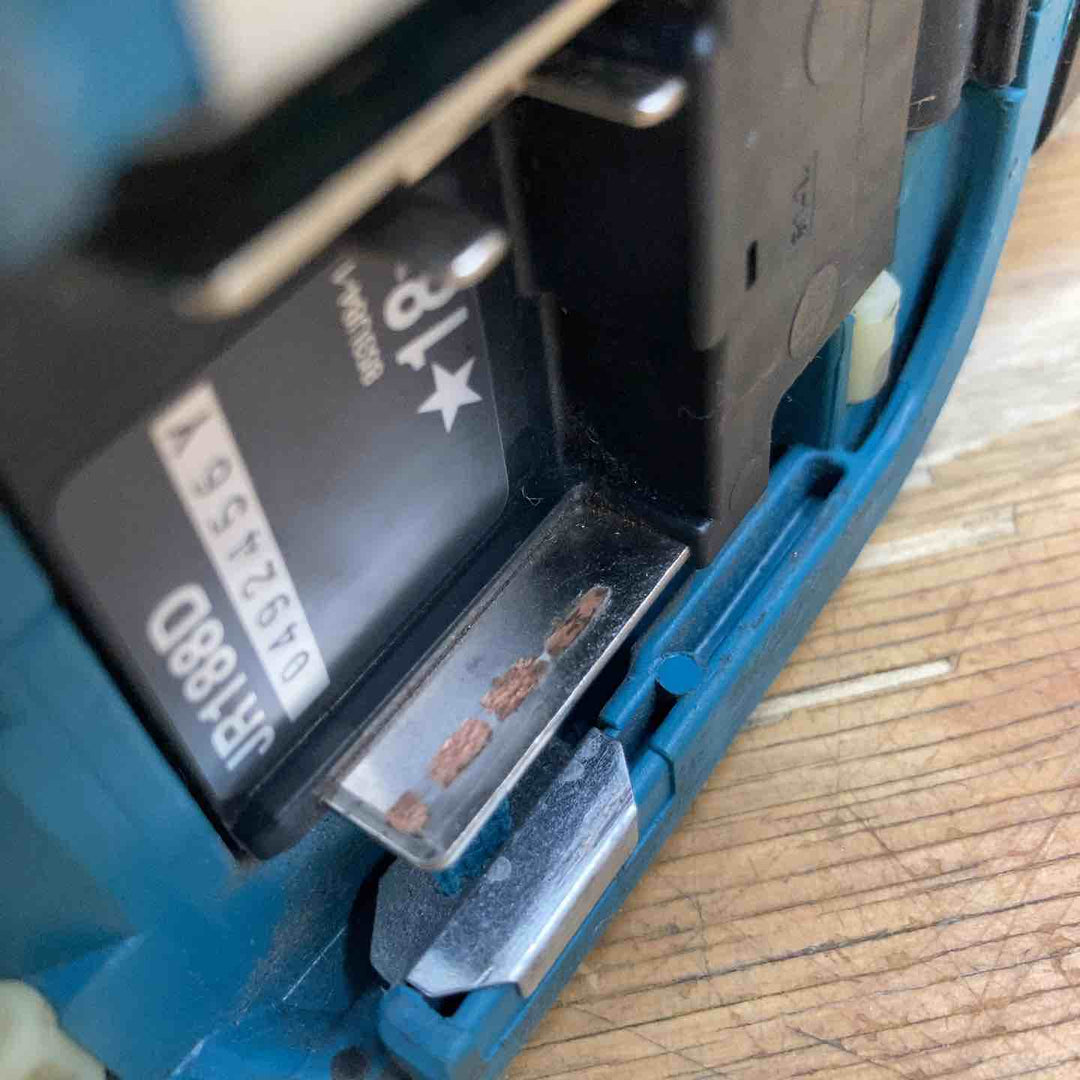【中古品】☆マキタ(makita) コードレスレシプロソー 本体のみ JR188DZ 18V【柏店】