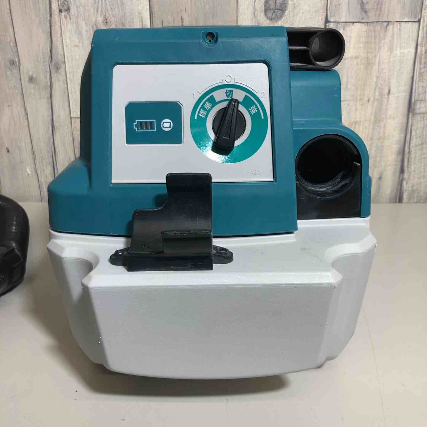 ☆マキタ(makita)18V コードレス集じん機 乾湿両用 VC750DZ 集じん容量