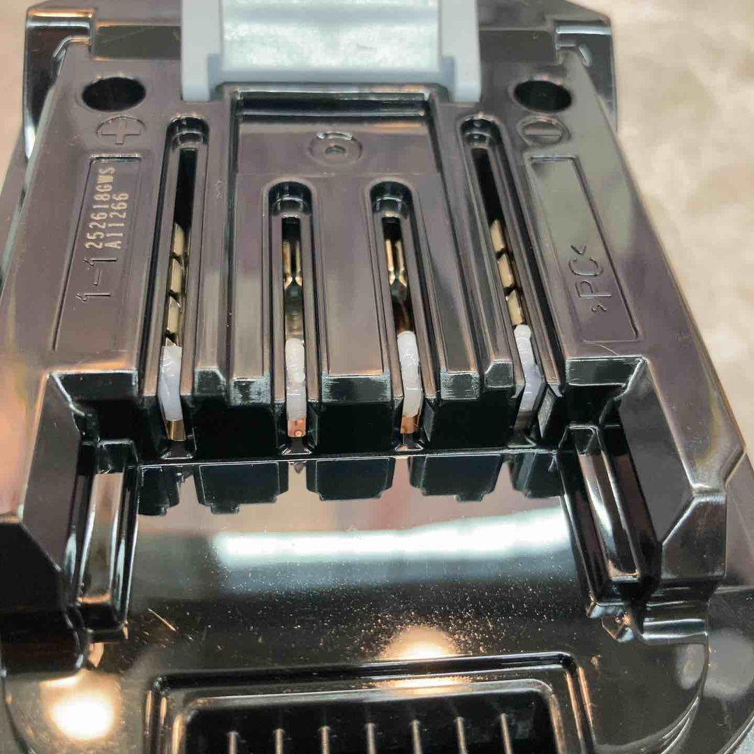 ★マキタ(makita) リチウムイオンバッテリー 40Vmax/8.0Ah BL4080F【八潮店】