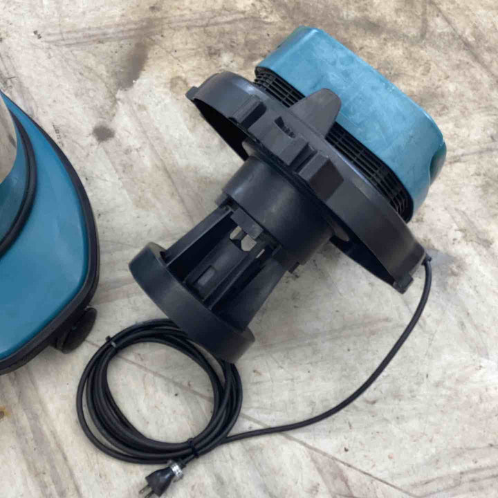 ☆マキタ(makita) 集じん機 490【越谷店】