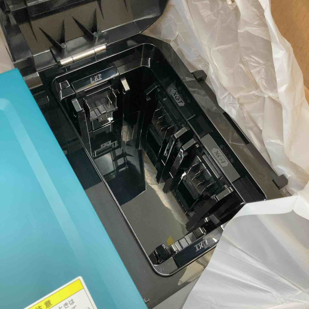 ★マキタ(makita) コードレス冷温庫 CW004GZ【八潮店】