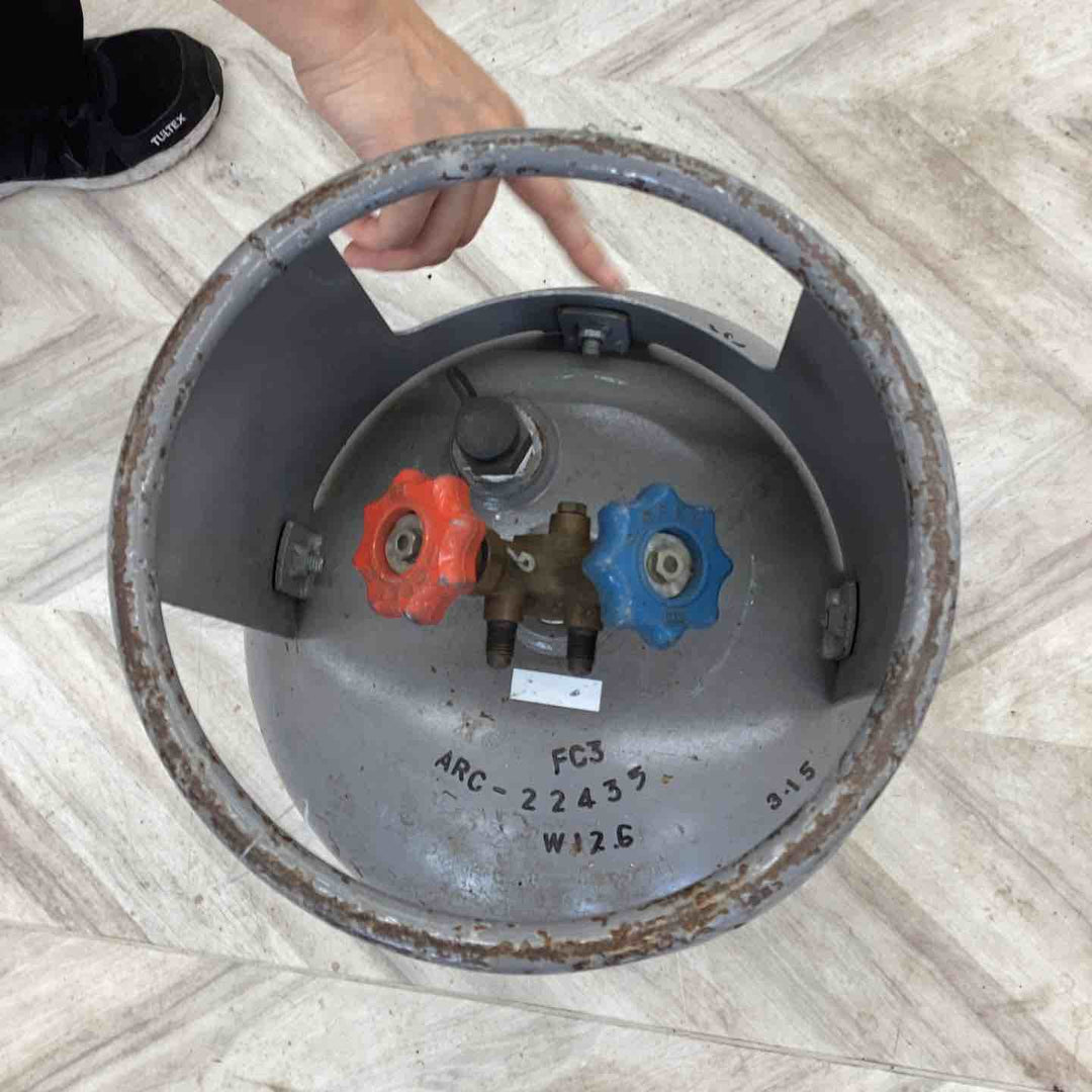 【店頭受取り限定】フロン回収ボンベ 冷媒回収容器 空容器 現状品【越谷店】