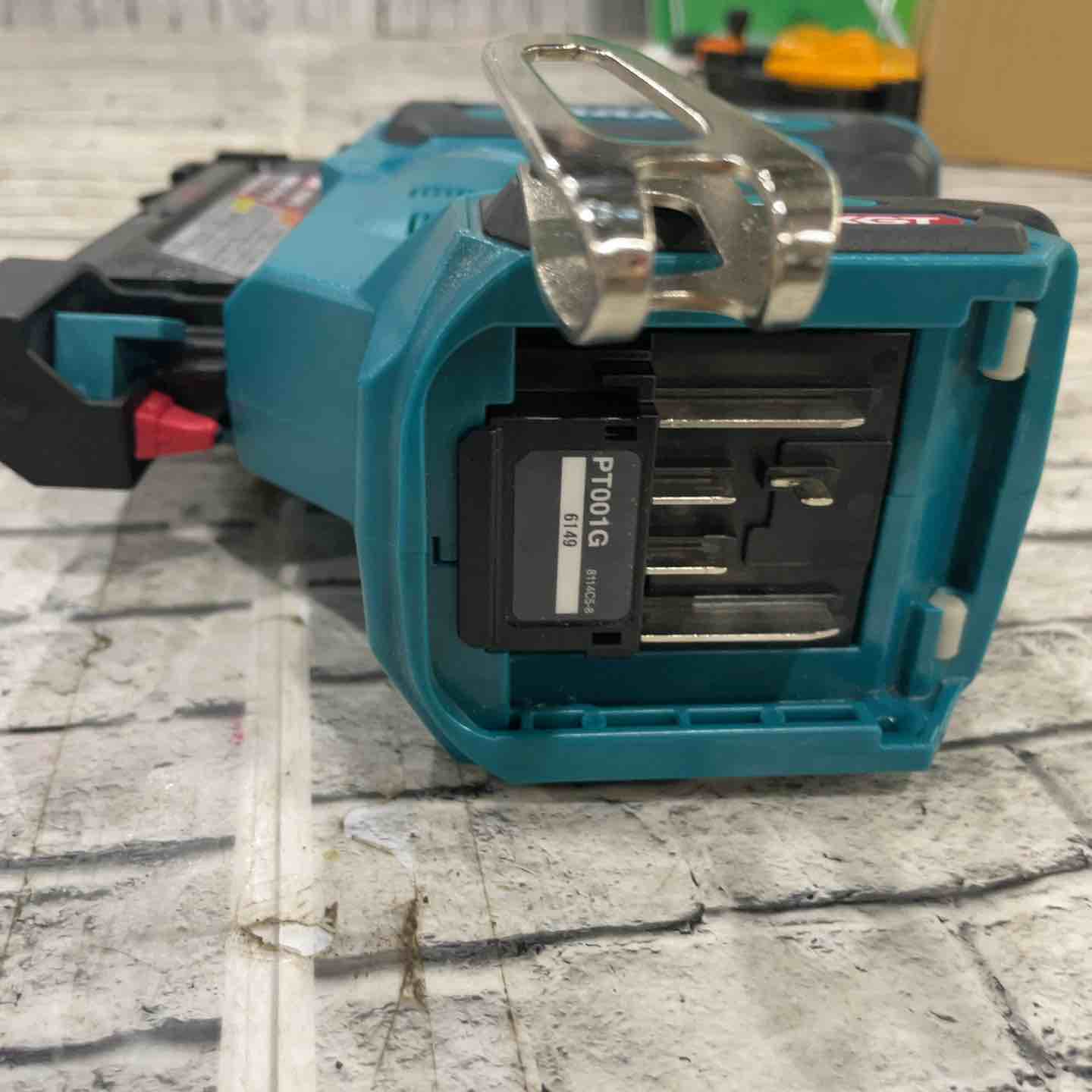 ◇マキタ(makita) 35mmコードレスピンネイラ PT001GZ【川口店