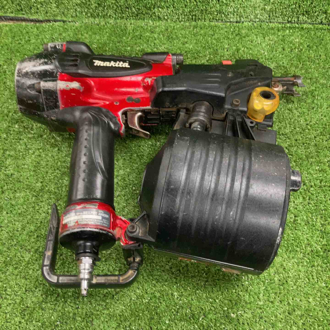 ★マキタ(makita) 高圧エア釘打ち機 AN930H【川崎店】