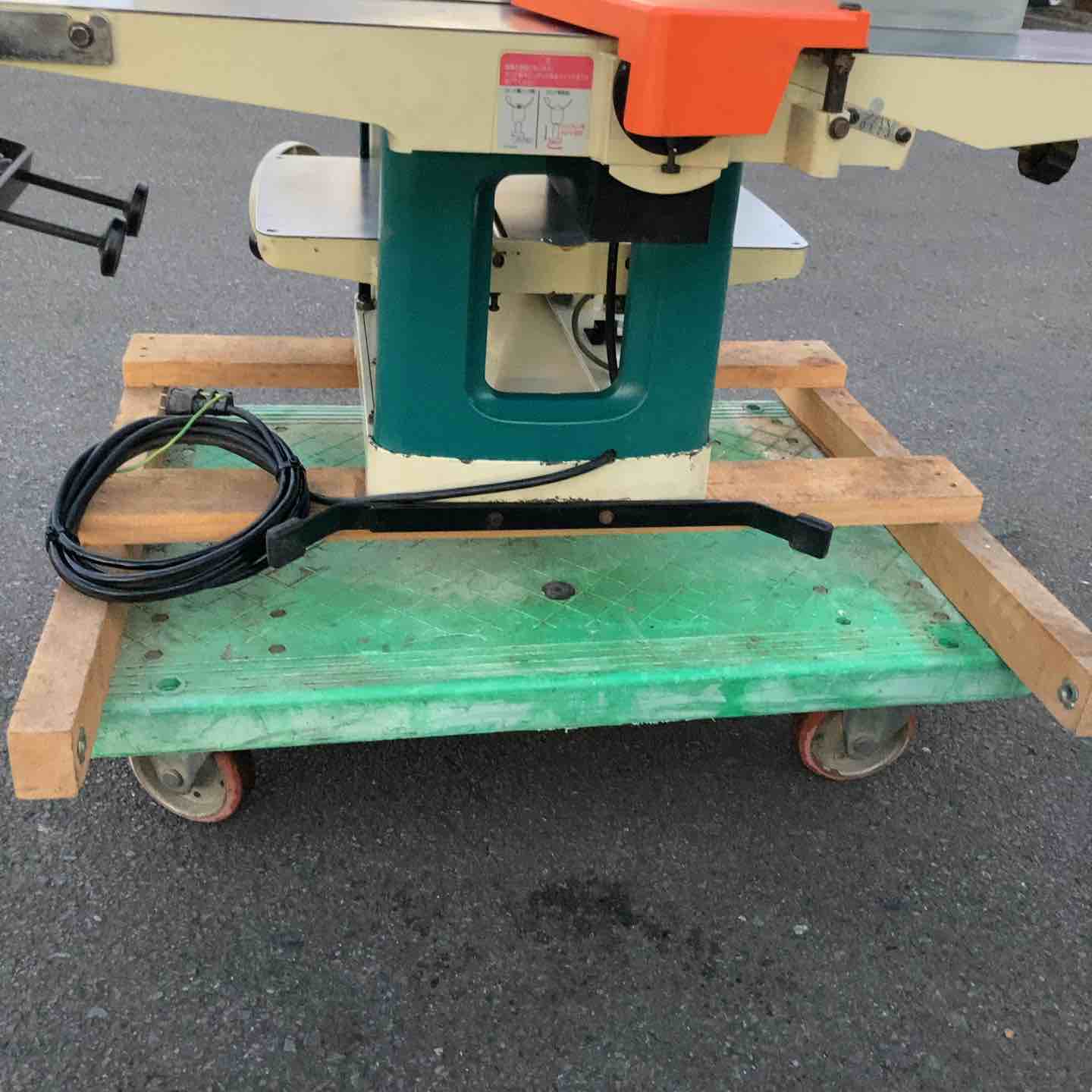 マキタ　312mm 自動カンナ　2031s 手押し　Makita 2031S | 株式会社マキタ