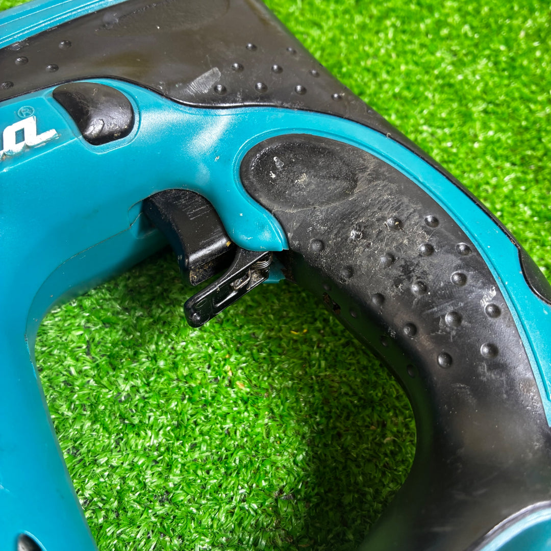 ◇マキタ(makita) コードレスピンタッカ PT350DZ【越谷店】