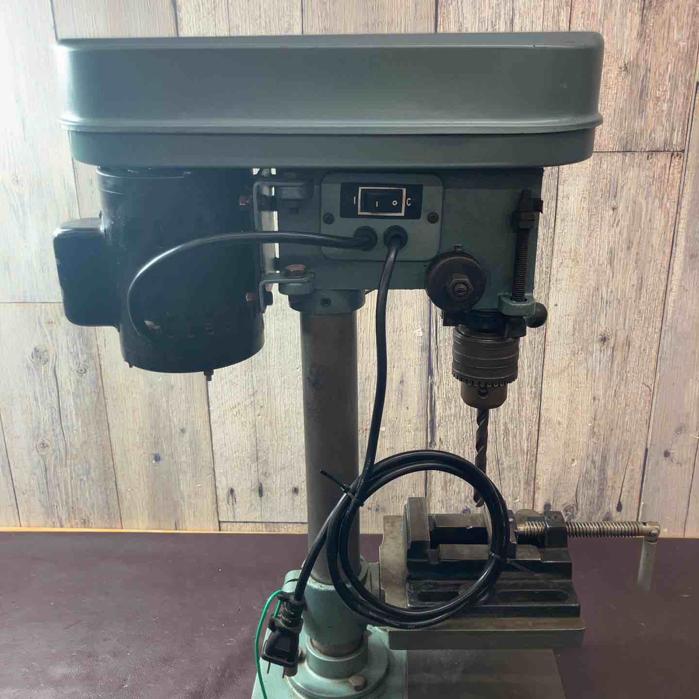 中古工具　卓上ボール盤　SHINKO ACDP-13 卓上ボール盤 1個 SHINKO(新興製作所) 【通販モノタロウ】