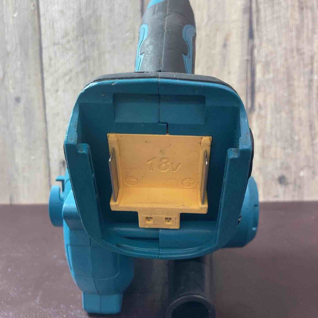 【中古品】マキタ(makita) コードレスブロワ UB182DZ【東大和店】