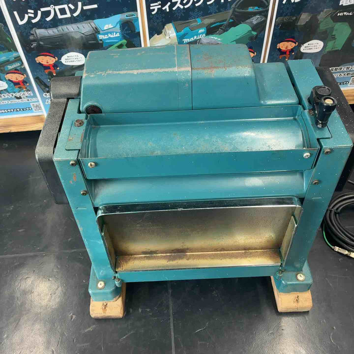 【中古品】 マキタ (makita) 自動カンナ 2012 【藤沢店】