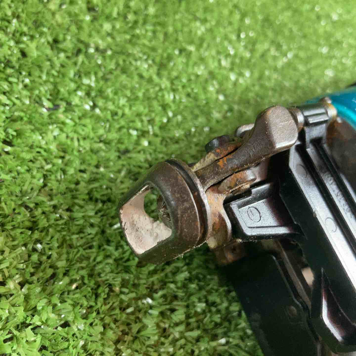 ★マキタ(makita) 高圧エアネジ打ち機 AR411HRM【川崎店】
