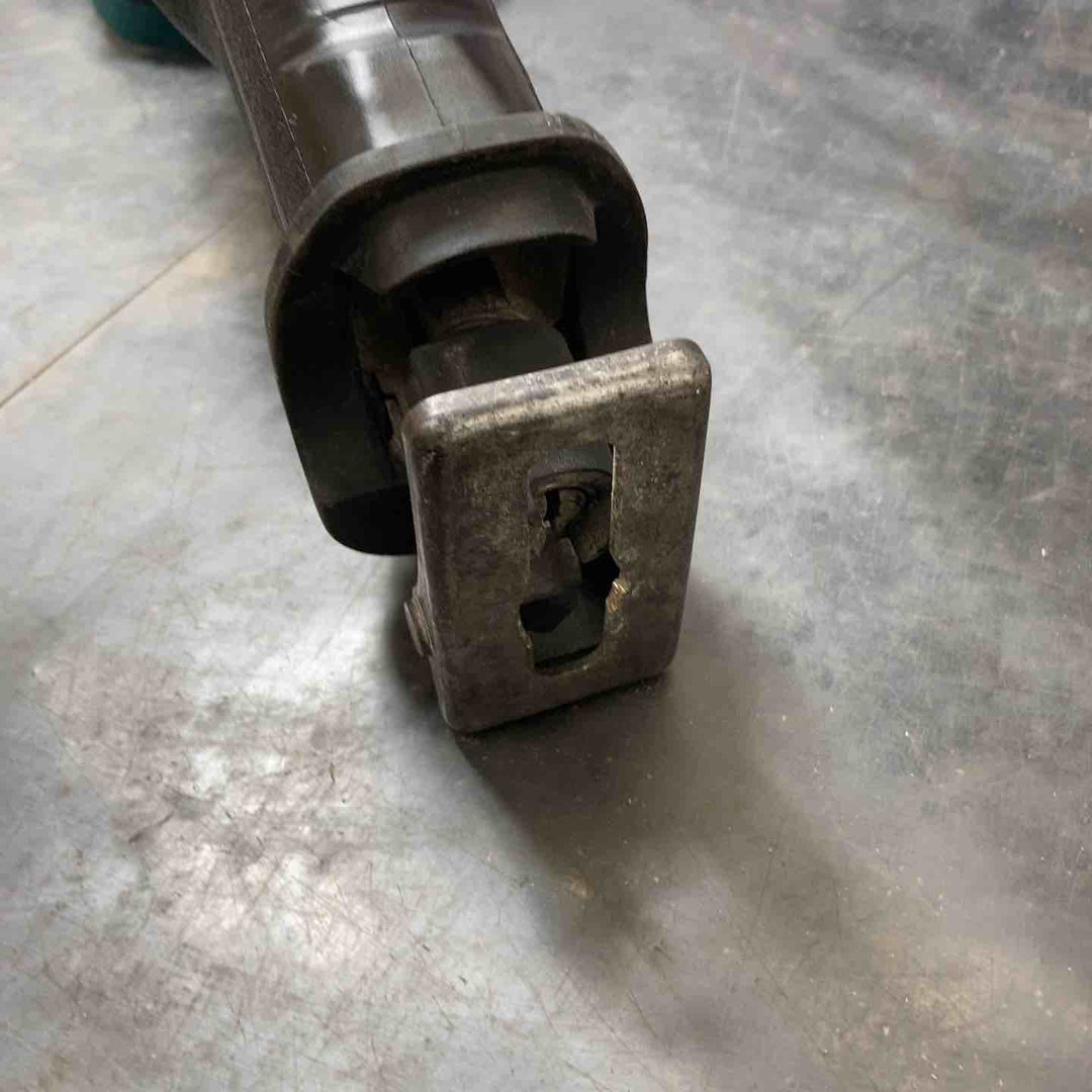 【中古品】マキタ(makita) コードレスレシプロソー JR360DZK【所沢店】