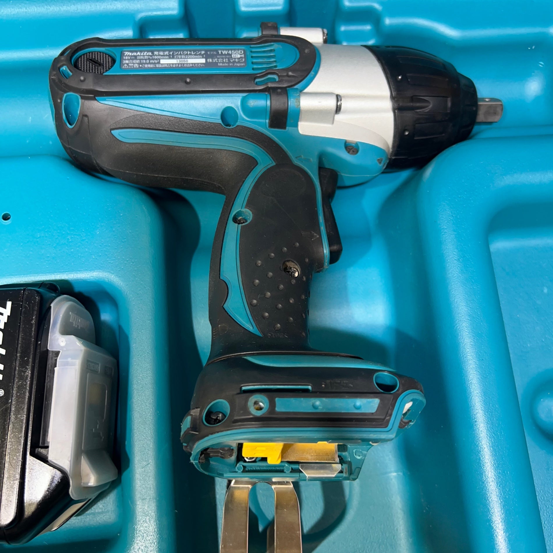 マキタ 充電式インパクトレンチ TW450DRFX 新品 美品 makita マキタ TW450DRFX インパクトレンチ 3.0Ah 18V バッテリー