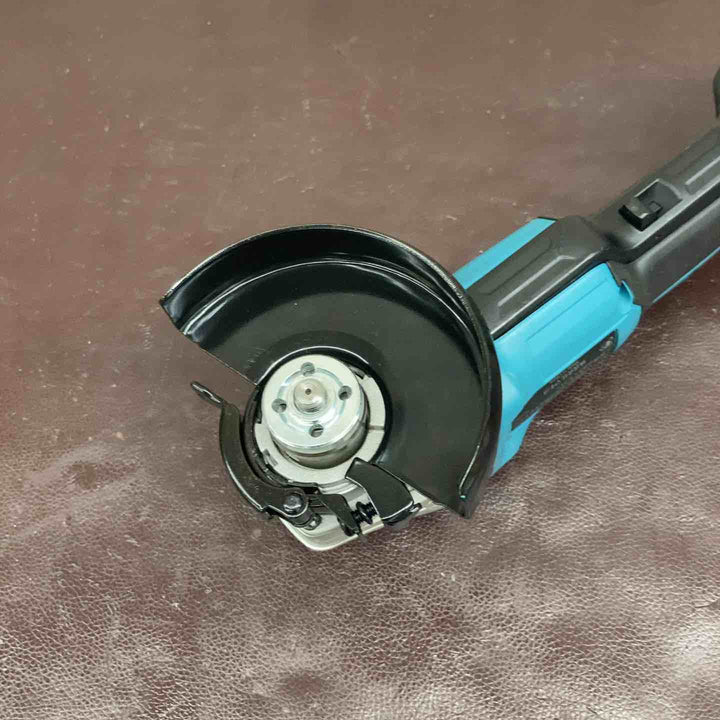 【中古品】マキタ(makita) 100mmコードレスディスクグラインダ GA418DZ ケース付属【東大和店】