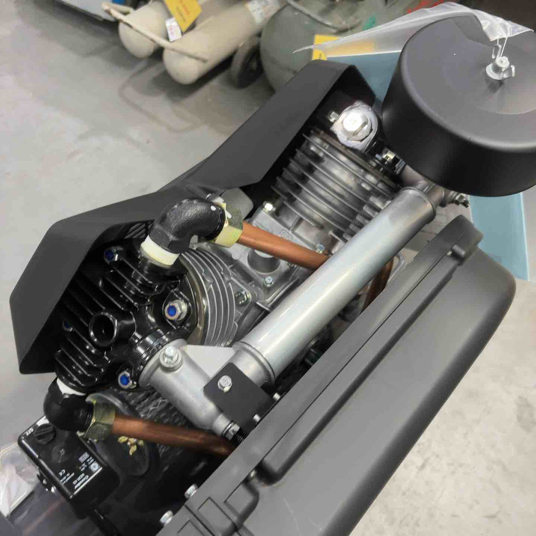【店頭受取り限定】アネスト岩田 レシプロコンプレッサ(タンクマウント・オイルフリータイプ)50Hz TFP22CF-10 M5【川口店】