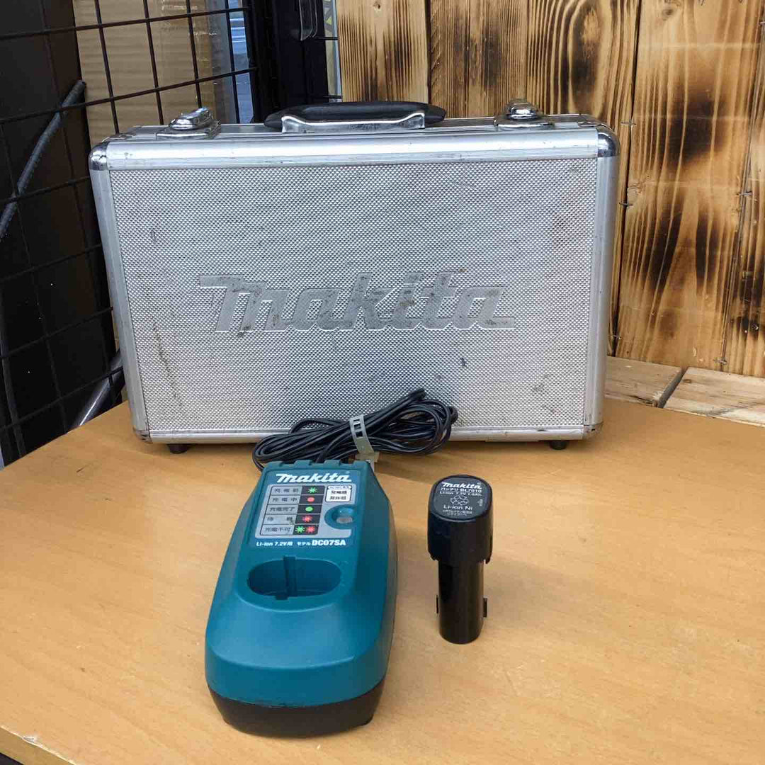 ◇マキタ(makita)コードレスペンインパクトドライバ TD020DS【越谷店】