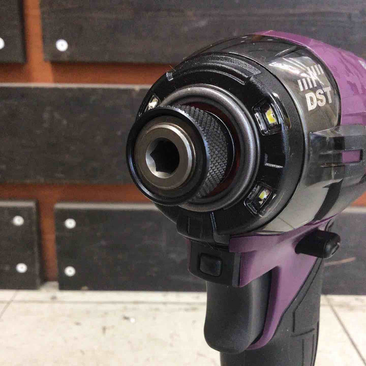【中古美品】 マキタ/makita コードレスインパクトドライバー TD002GZAP 【鴻巣店】