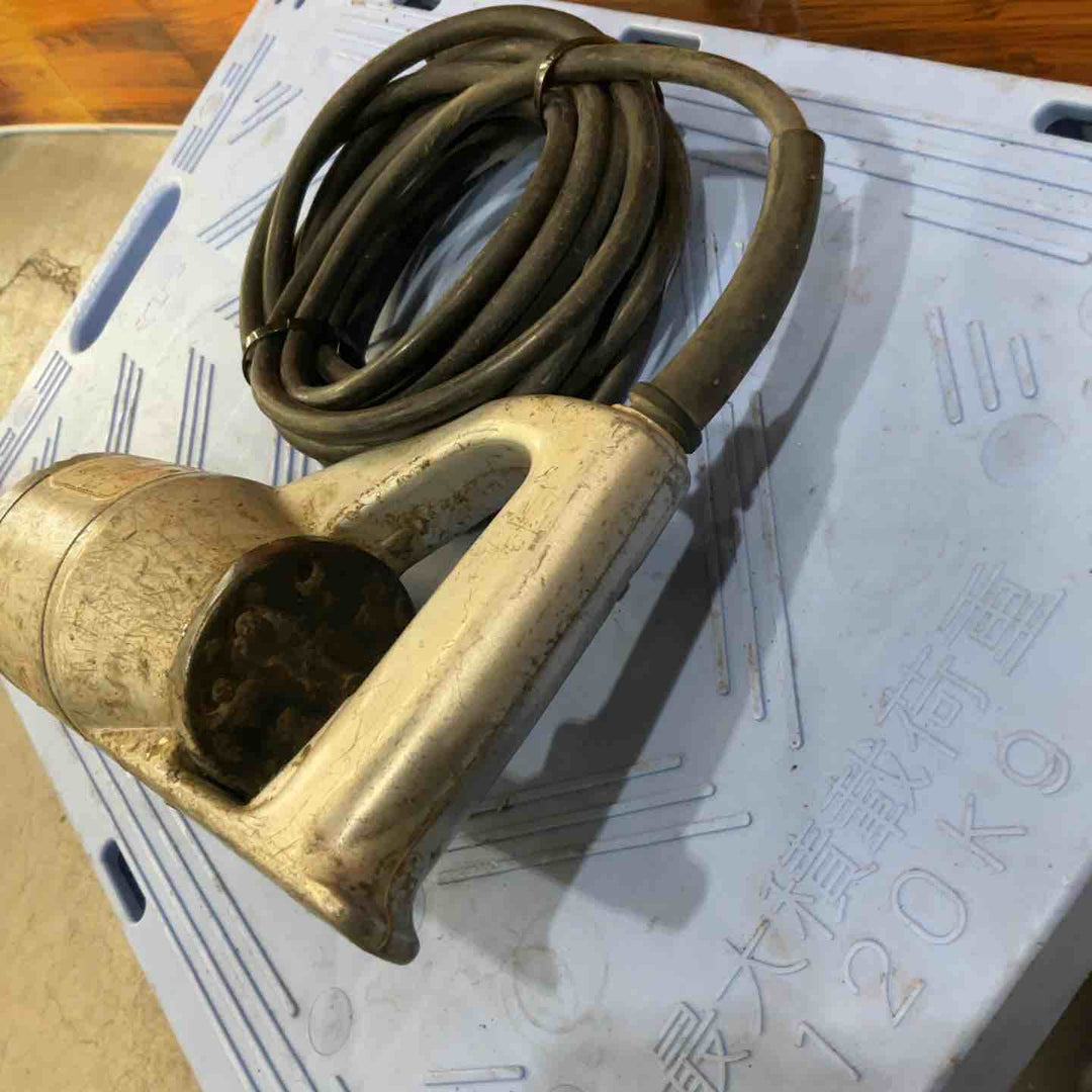 【店頭受取り限定】☆マキタ(makita) コンクリートバイブレーター VR2806A【川口店】