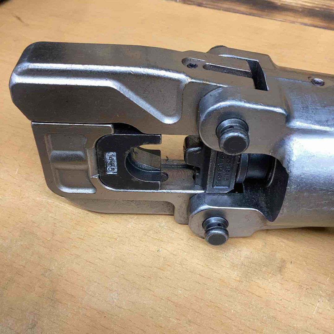 ◇泉精器(IZUMI) コードレス油圧式圧着工具 REC-150EM1【越谷店】