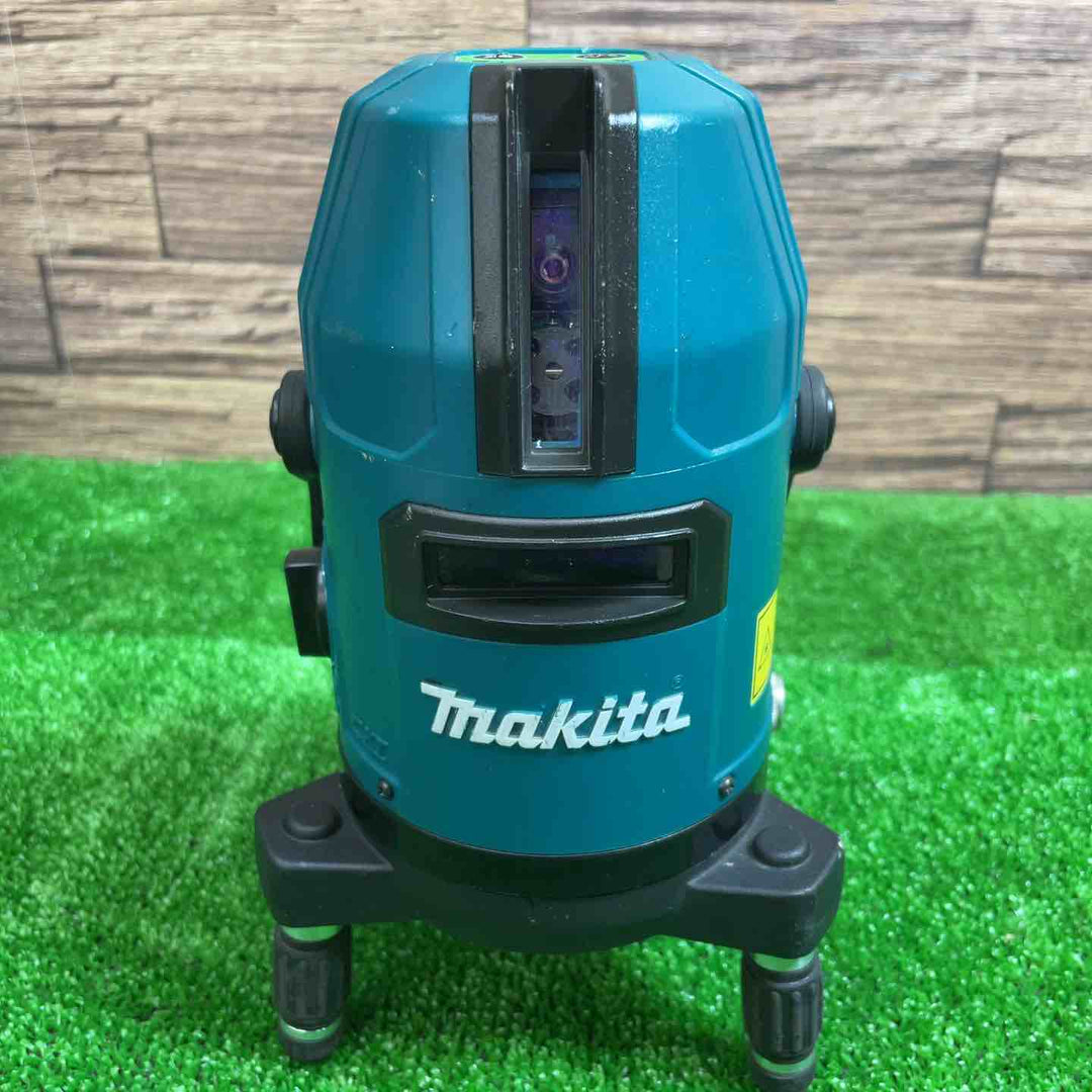マキタ(makita) 充電式屋内・屋外兼用グリーンレーザー墨出し器 SK10GD【桶川店】