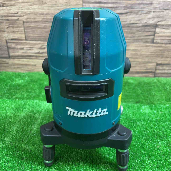 マキタ(makita) 充電式屋内・屋外兼用グリーンレーザー墨出し器 SK10GD【桶川店】