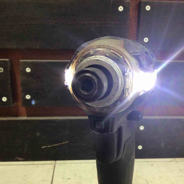 【現状品】 マキタ/makita コードレスインパクトドライバー TD171DZAP 【鴻巣店】