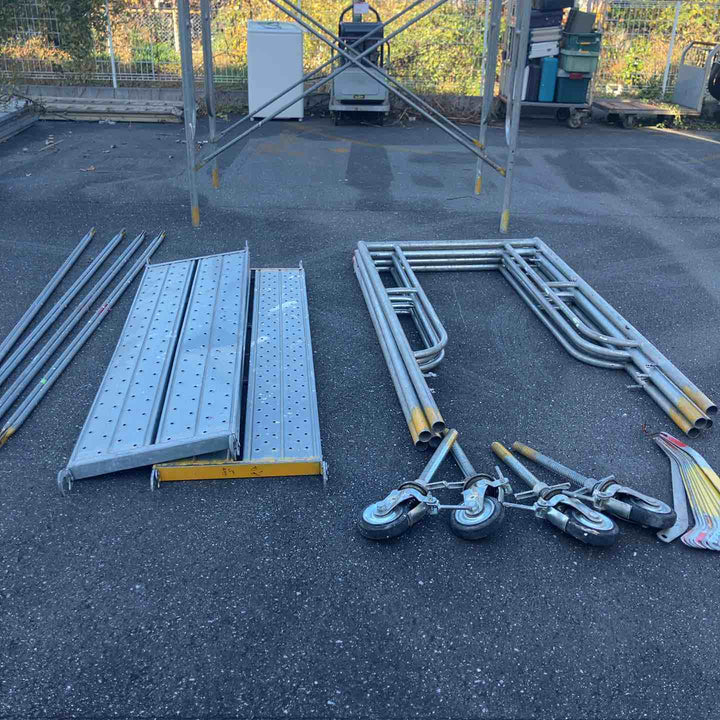 【店頭受取り限定】ビティ足場 キャスター付き 3段移動式高所作業台 枠組足場 ビテ足場【桶川店】