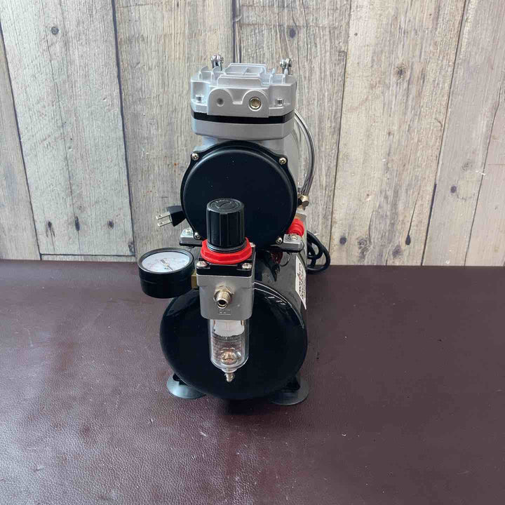 【未使用品(店頭展示品)】 ツールズアイランド(TOOLSISLAND) エアーブラシスターティング TKF011 コンプレッサ 【東大和店】