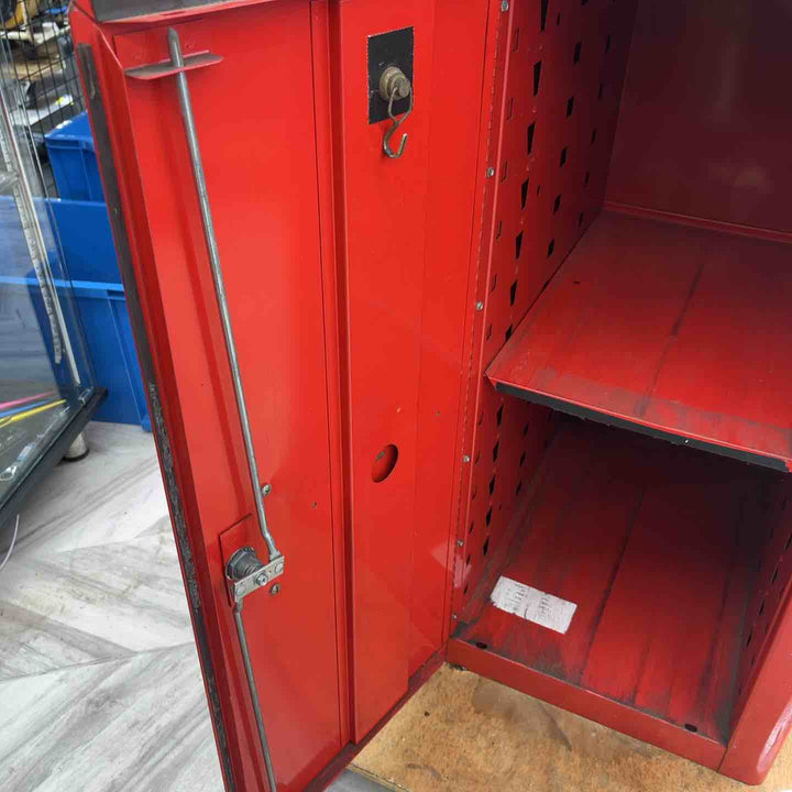 【店頭受取り限定】 Snap-on スナップオン ツールボックス ツールキャビネット　工具箱 KRA3830B カナダ製 鍵1個付き だが締まらない【越谷店】