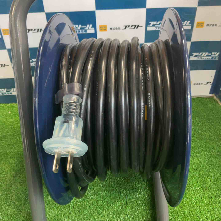 ハタヤ (HATAYA) シンサンデーレインボーリール 屋外用 防雨型 日本製 15ｍ ネイビー CC-15Y(N)【草加店】