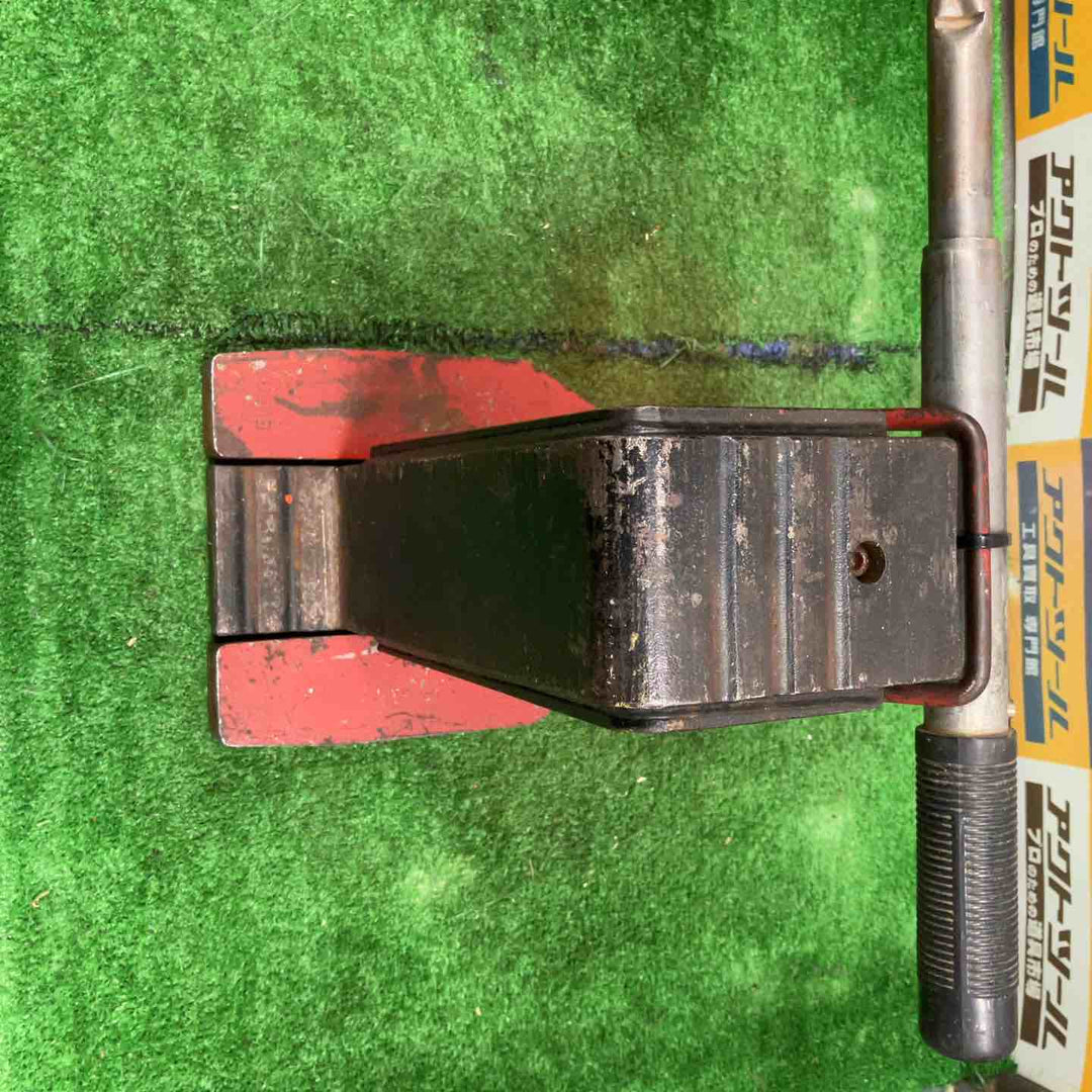 ◇イーグル(EAGLE) レバー回転・安全弁付爪つきジャッキ 爪能力5ｔ G-100【草加店】