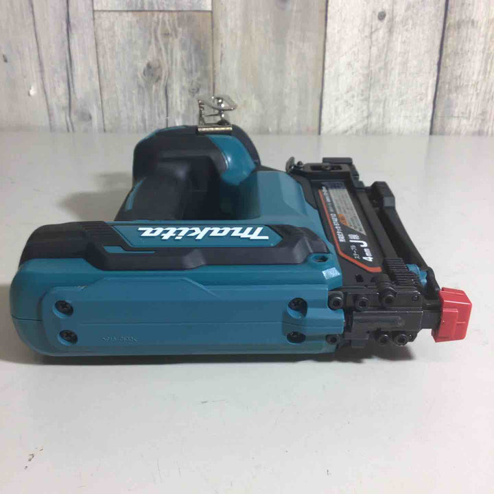 ★マキタ(makita) コードレスタッカー ST421DZK【戸田店】