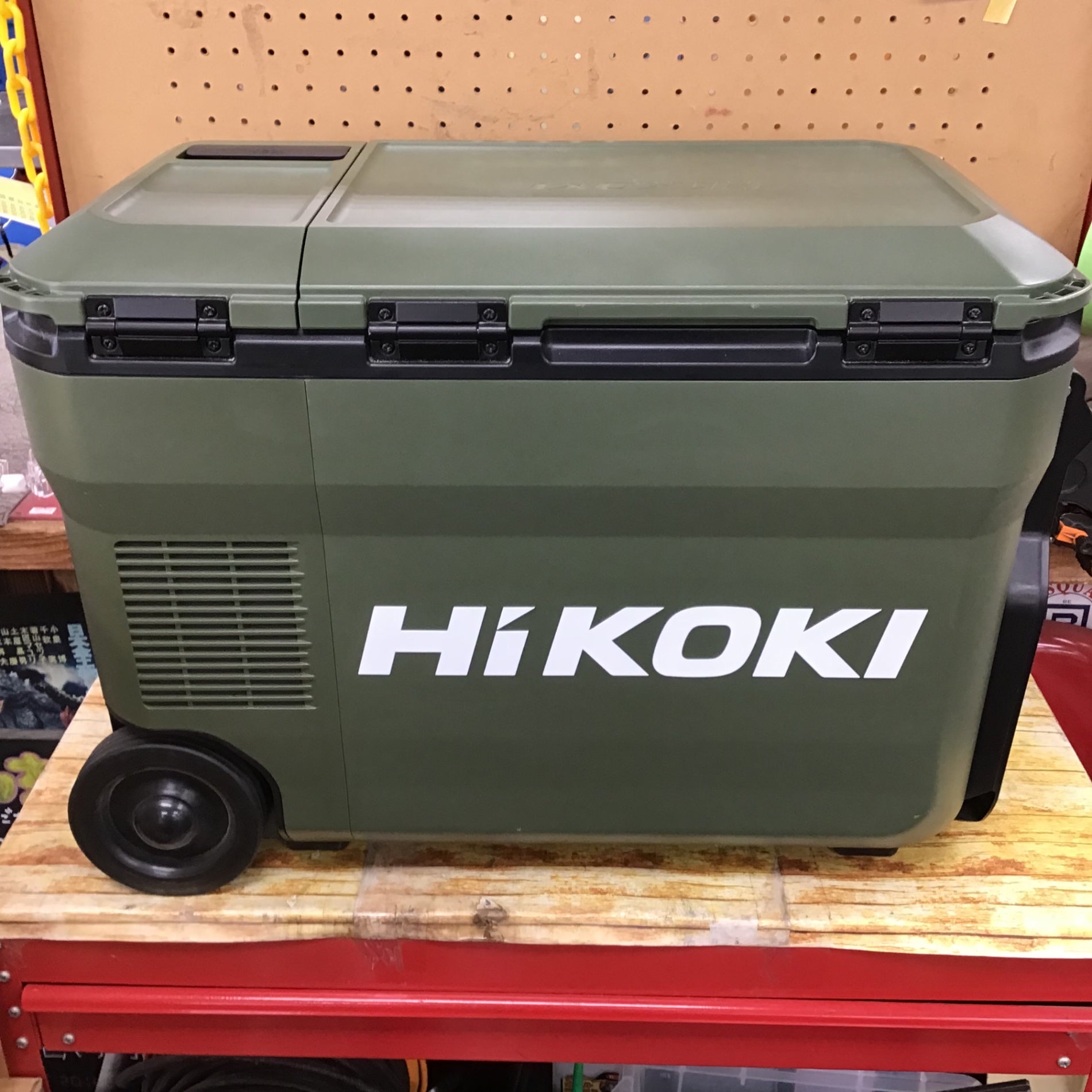 HiKOKI ハイコーキ コードレス冷温庫 UL18db（NMG） コードレス冷温庫：UL18DC