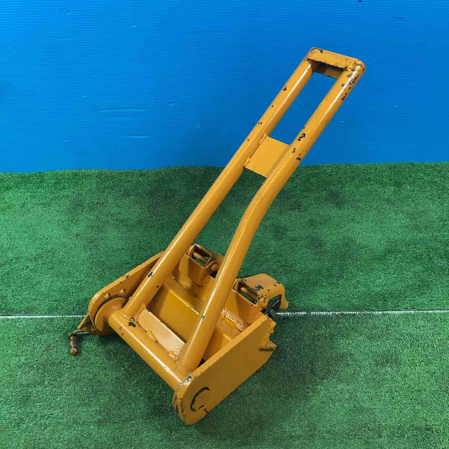 【中古品】リョービ(RYOBI) ウインチ専用アーム(最大130kg)【岩槻店】 中古品】リョービ(RYOBI) ウインチ専用アーム(最大130kg)【岩槻店