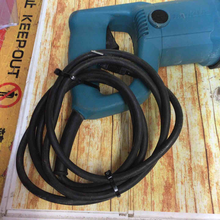 マキタ(makita) セーバソー(レシプロソー) JR3030T【川崎店】