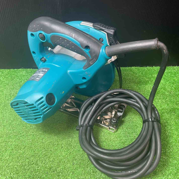 ★マキタ(makita) 165mm電気マルノコ 5637BA【岩槻店】