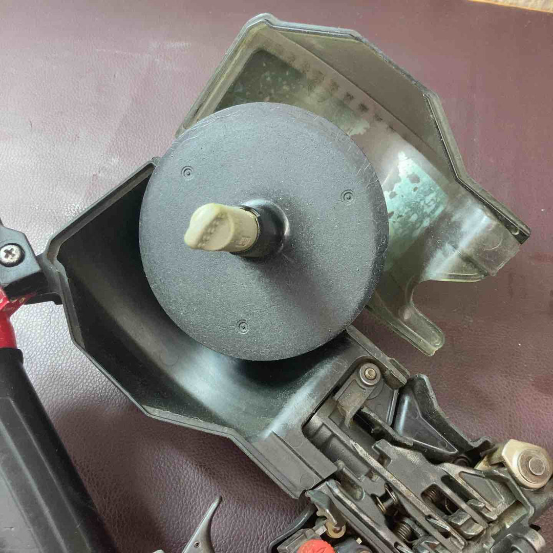 【中古品】 ★マキタ(makita) 50mm 高圧エア釘打ち機 AN533H 【東大和店】