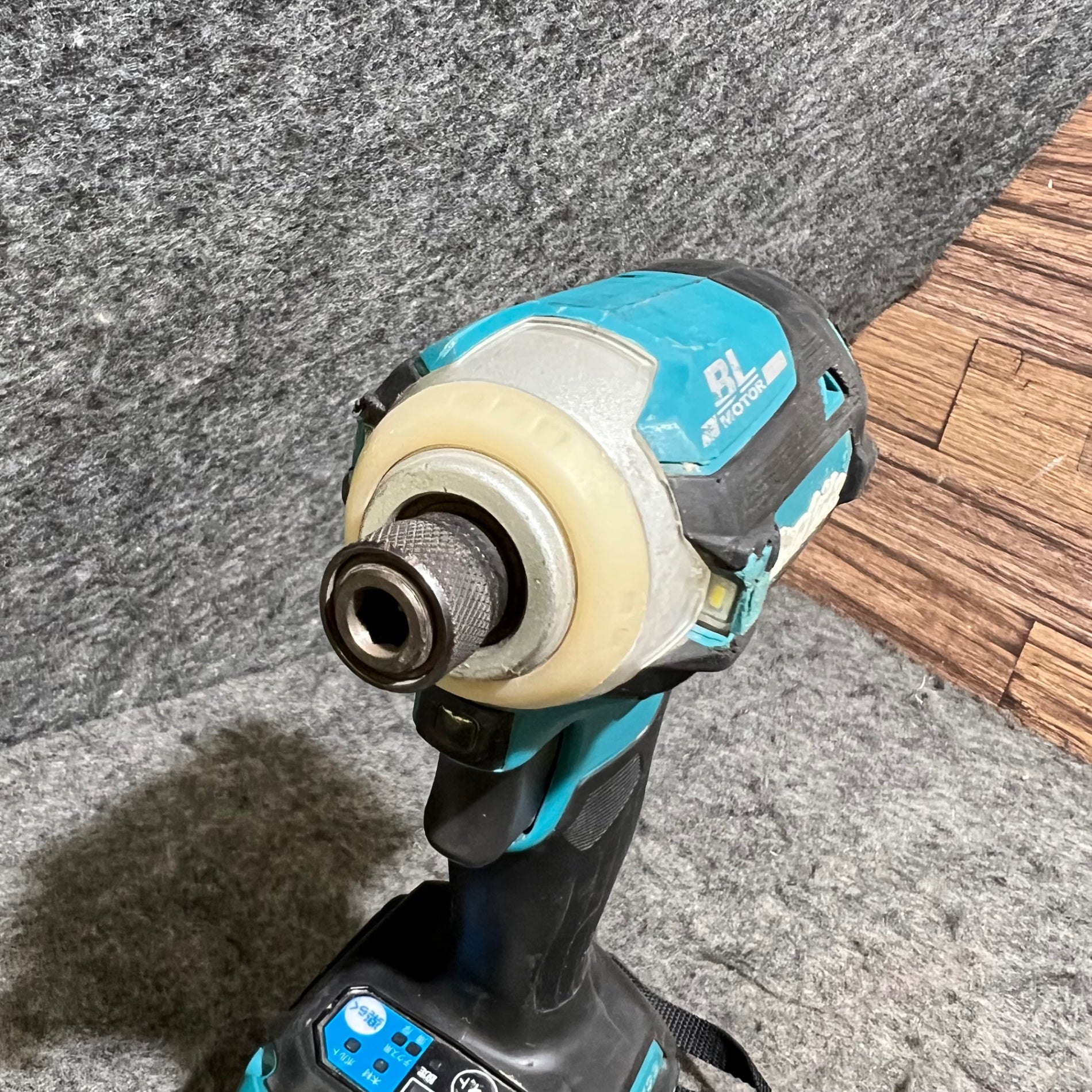 Makitaマキタ TD171DRGX インパクトドライバー18v 展示品 B