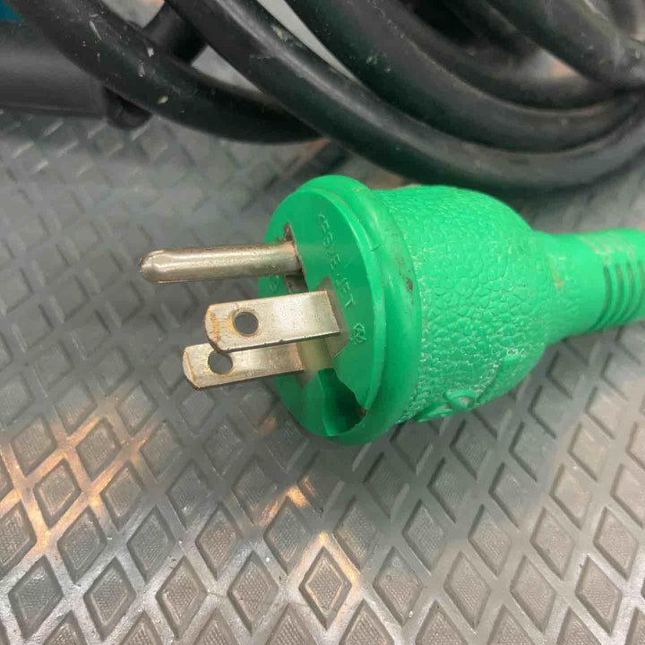【中古品】マキタ(makita) 小型集じん機 乾式 450(P)【所沢店】