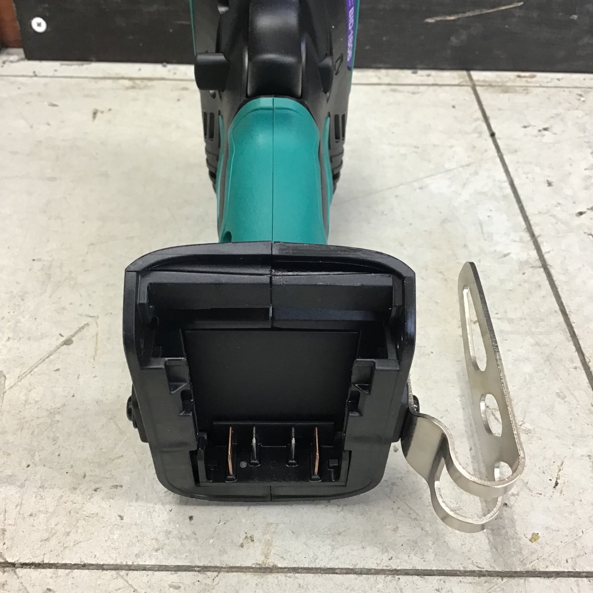 中古品】 リョービ/RYOBI コードレスインパクトドライバ BID-1806
