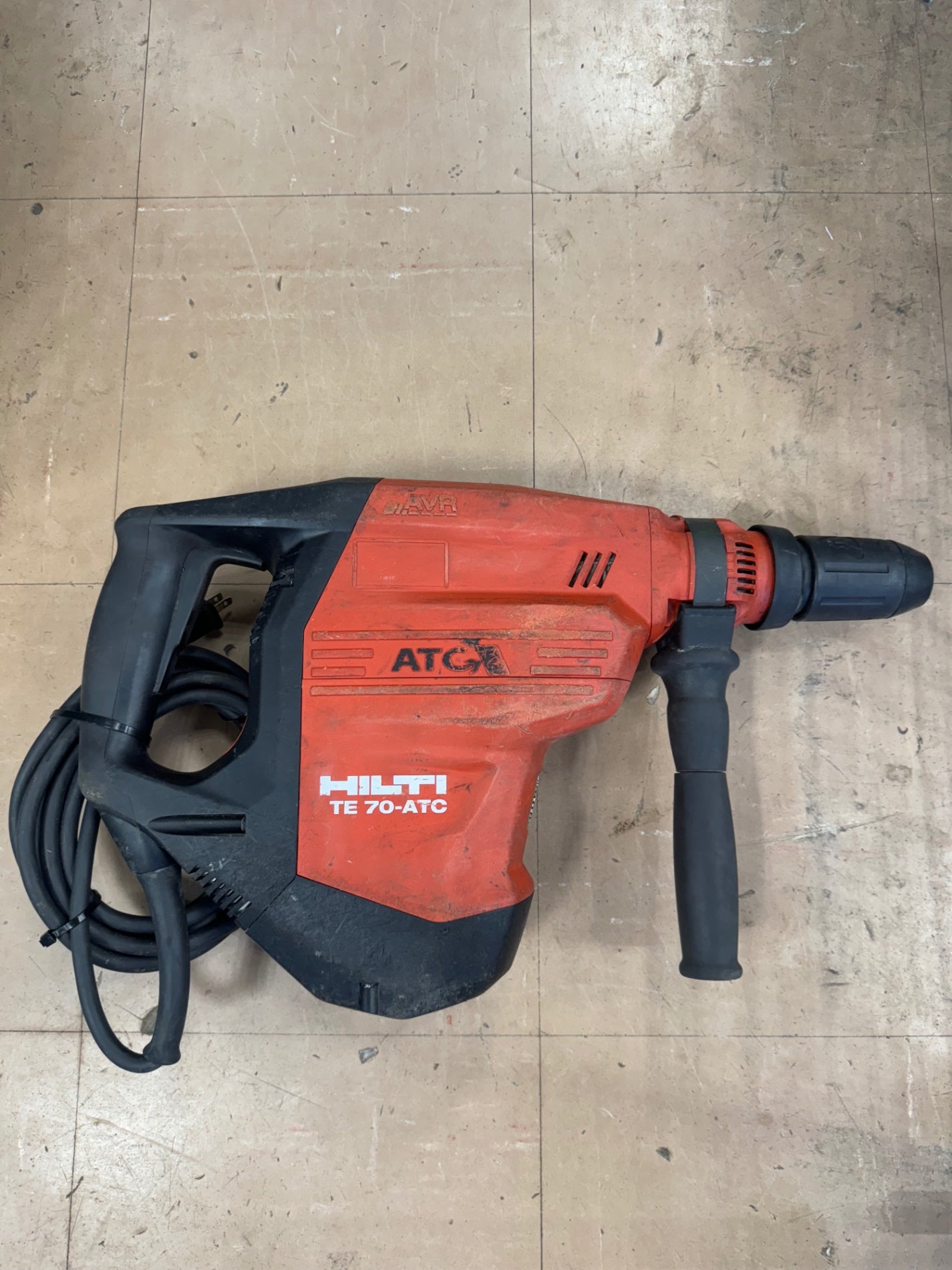 HILTI　TE70-ATC　ハンマドリル　ヒルティ　中古品 HILTI TE70-ATC ハンマドリル ヒルティ 中古品