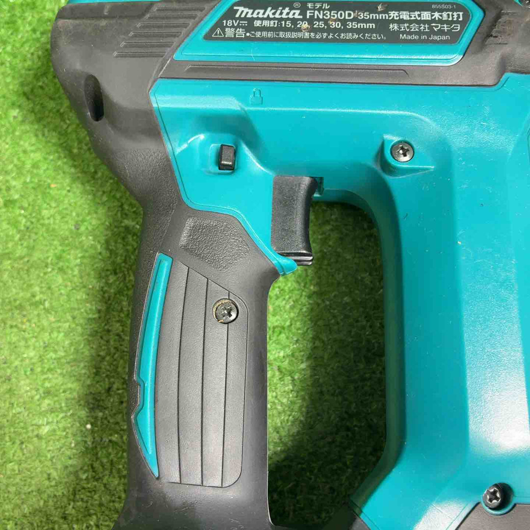 マキタ 充電式35mm面木釘打ち機 FN350DZ【藤沢店】