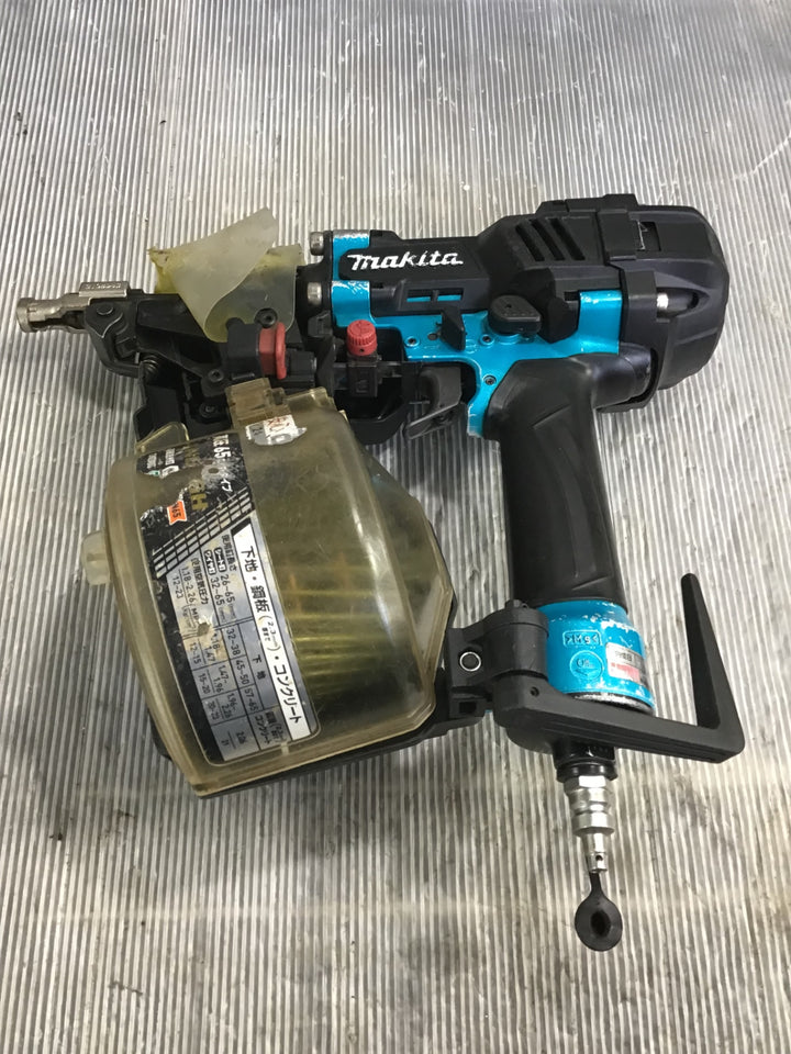 ★マキタ(makita) 高圧エア釘打ち機 AN636HM【草加店】