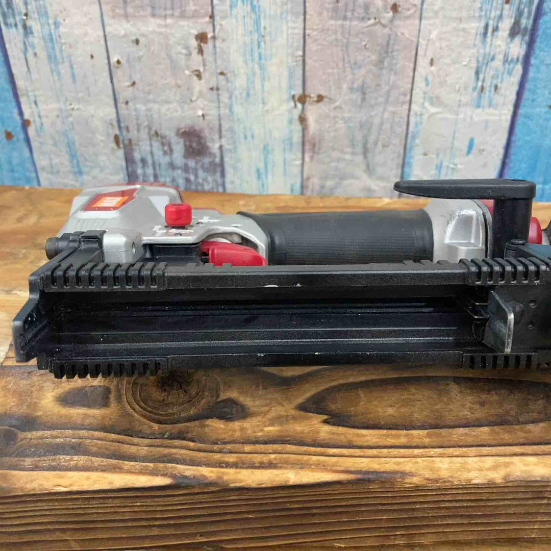 【中古品】★マックス(MAX) 常圧 エアタッカ TA-225/4J 内装 外壁下地 4mm 本体のみ【柏店】