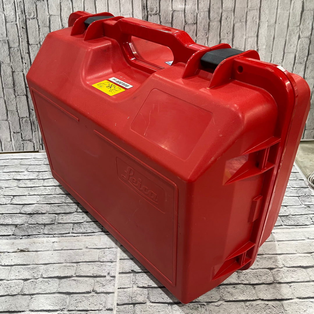 ライカ(Leica) トータルステーション Builder ビルダー T200S 2024/12/16校正　【越谷店】
