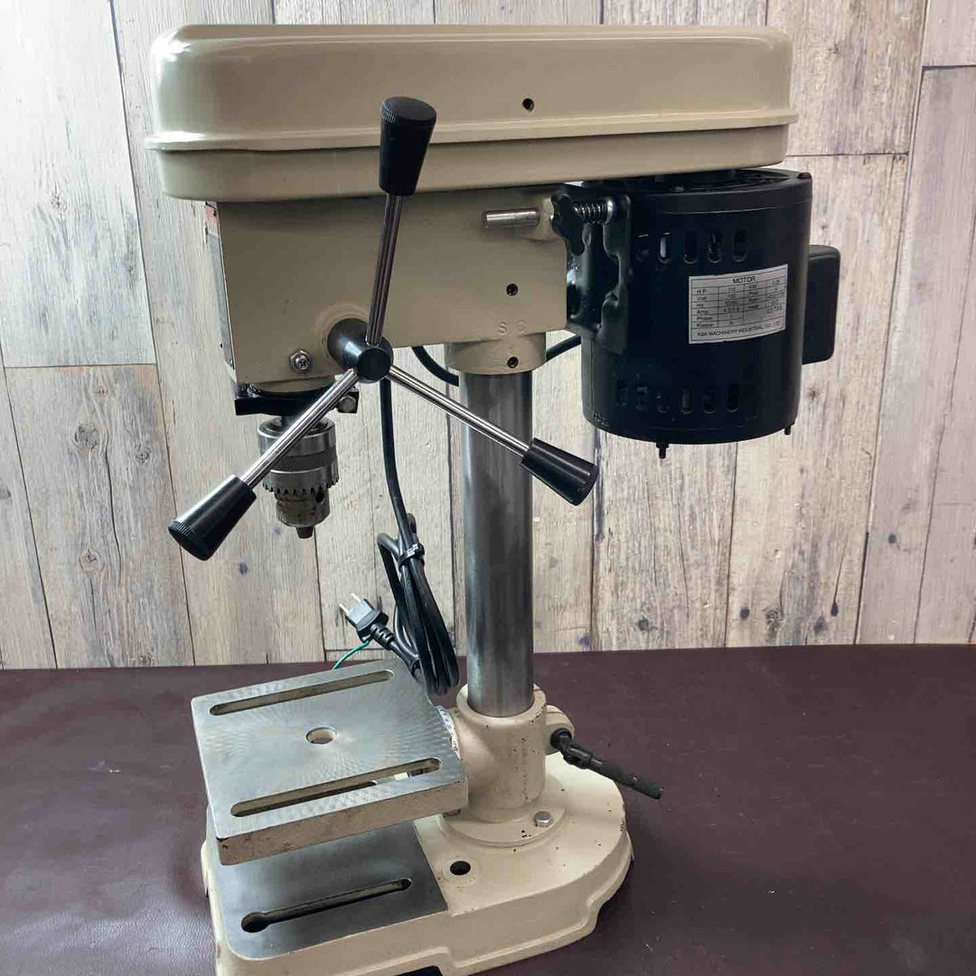 【中古品】 マキタ(makita) 卓上ボール盤 TB131 卓上穴あけ機 高精度穴あけ機 【東大和店】