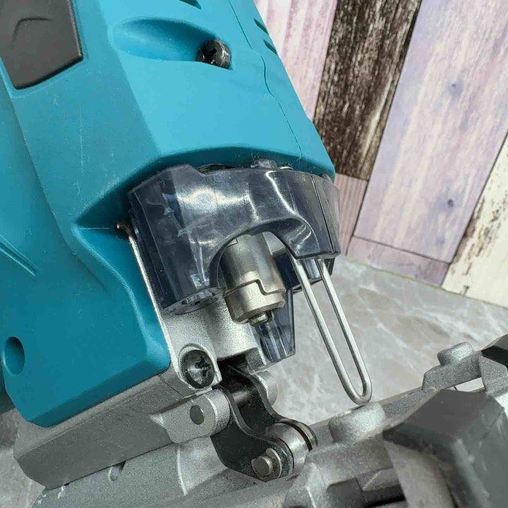 ★マキタ(makita) コードレスジグソー JV182DZK【八潮店】