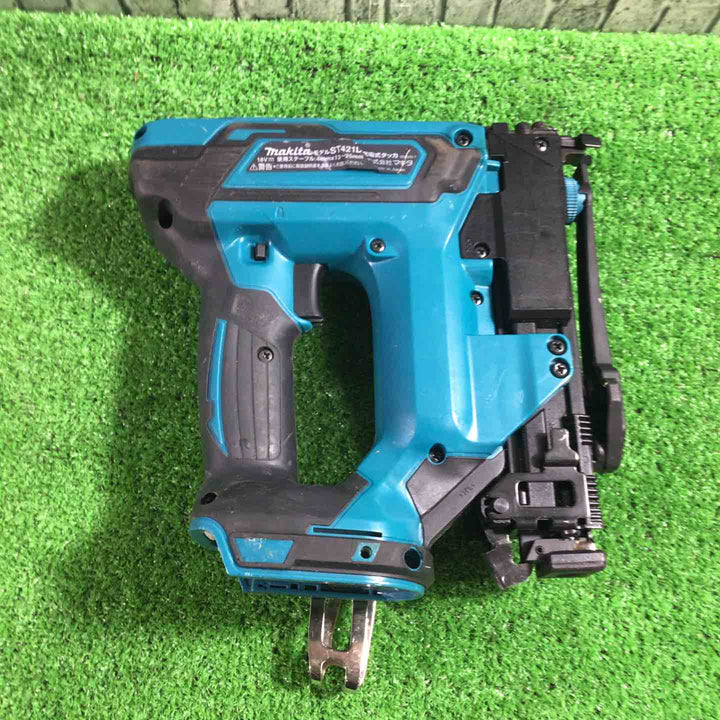 ★マキタ(makita) コードレスタッカ ST421DRG【川口店】