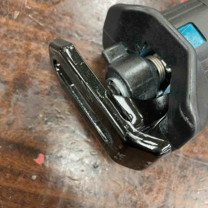 ★マキタ(makita) コードレスレシプロソー JR184DZ【川崎店】